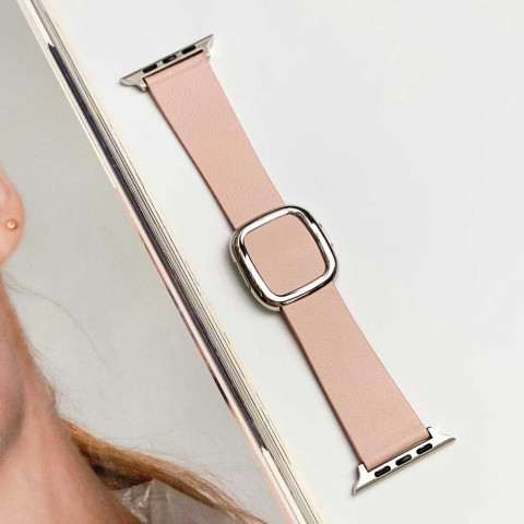 Кожаный ремешок Modern Buckle Leather для Apple Watch 42/44/45mm Silver/Pink sand